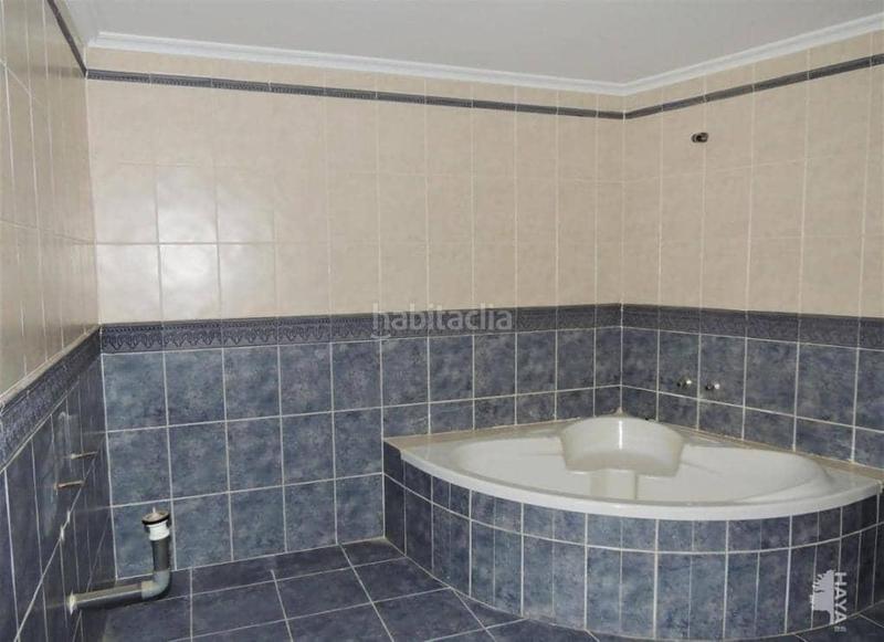 Foto fe9a99a6-cf56-431e-8209-2f735fbaed7a. Pis a Linarejos Linares