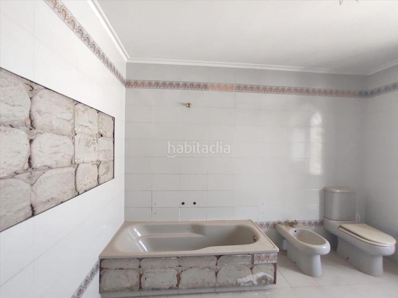 Foto 86998af5-1697-4b17-824d-0dd0f3830e68. Casa  en Castellar