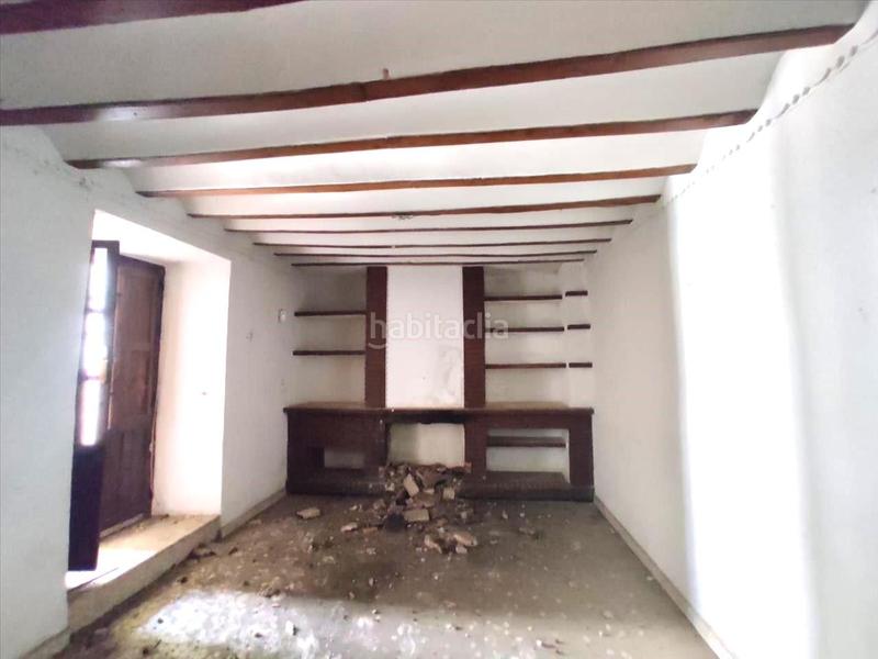 Foto d18816ea-61b8-4593-bafe-9bf33d324e32. Casa  en Castellar