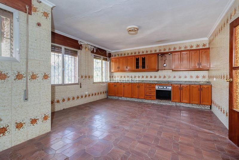 Foto 792b5c35-d7ae-4aae-8501-e31ec619c4fa. Casa in El Brillante -El Naranjo - El Tablero Córdoba