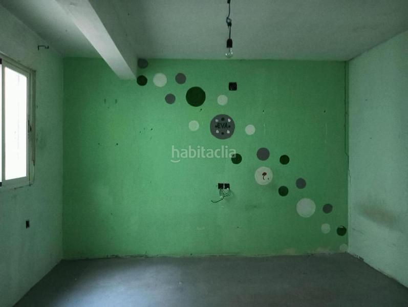 Foto 0a7bc4d6-f3c2-4c65-b56c-8bb3978d8da2. Casa  adosada en Ctra. Circunvalación - La Magdalena Jaén