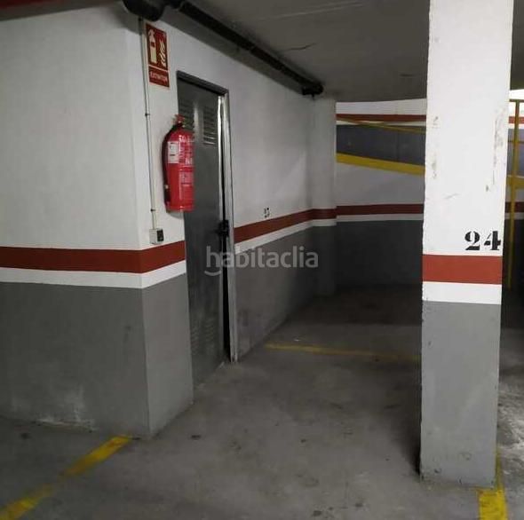 Foto 3f013d6a-d955-403e-b9b9-4b9422d9c052. Aparcament cotxe a Centro Lucena