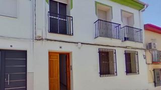 Pis  Primero de mayo. Piso en priego de córdoba