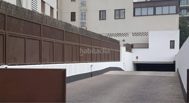 Foto 30b72307-5928-4334-a07f-c2c0e052268f. Parking voiture dans Tablero Bajo - Arruzafilla Córdoba