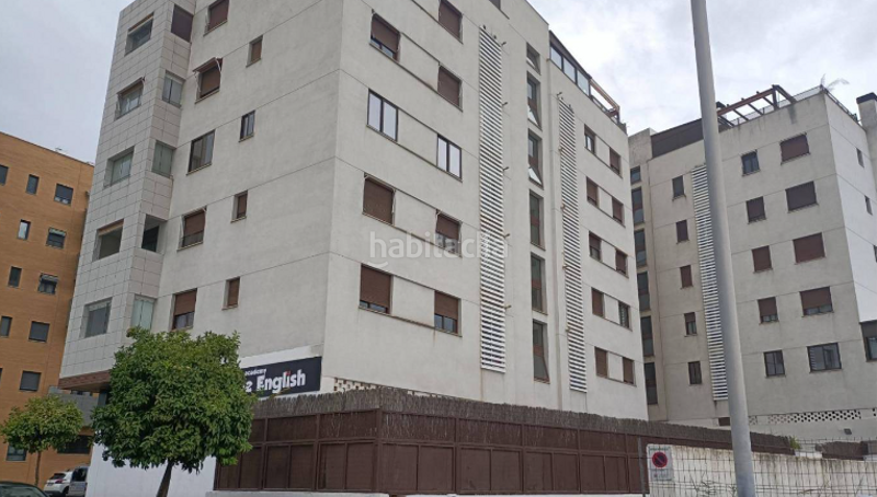 Foto e99d94b0-e2a0-4e64-8ae6-b018f7f09756. Parking voiture dans Tablero Bajo - Arruzafilla Córdoba