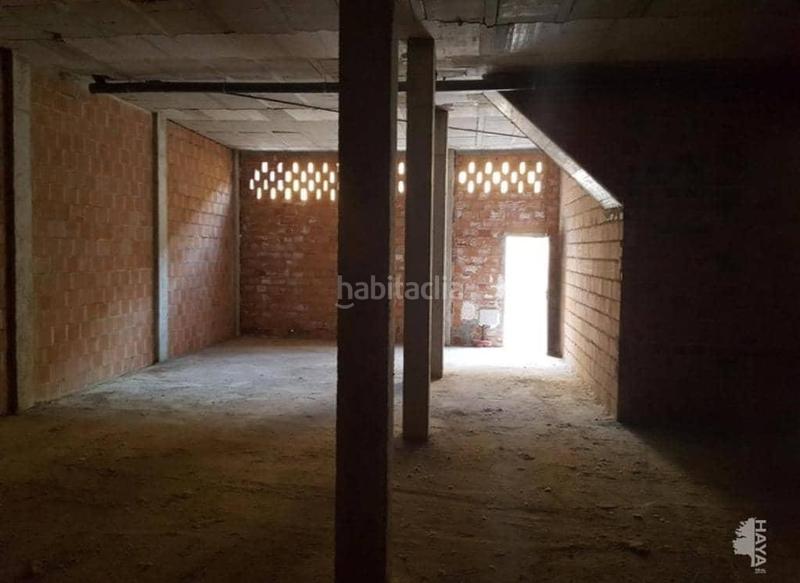 Foto f3ed8611-de14-486b-8b61-99e95b4ad1da. Local comercial a Carlota (La)