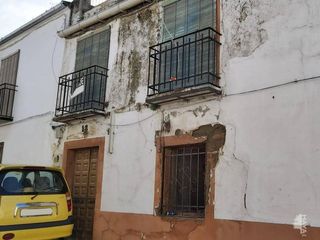 Haus  Cantones. Casa  chalet en calle cantones, montoro