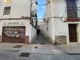 Parking voiture à De Agustín Moreno