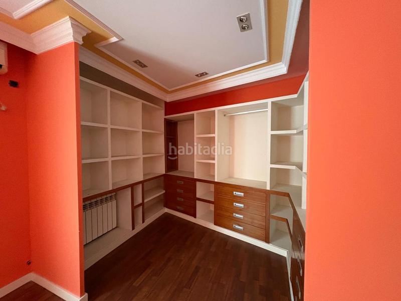 Foto 4e3ba2ca-4bd1-4886-85de-bb5ee5ddc53d. Piso  en avda. andalucía en Centro ciudad Linares