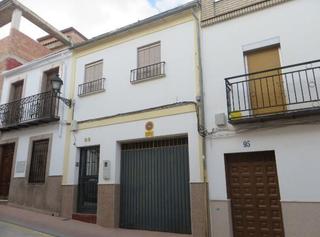 Casa  Colón. Chalet adosado en fernan nuñez