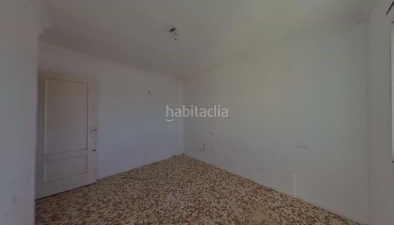 Foto dc302f68-a5a8-4eb9-9b2d-d017e311e19d. Pis a Puente Genil