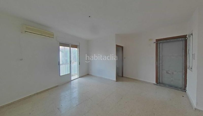 Foto a3ed5624-ad56-4946-b67c-bbf110f1a112. Pis a San Ildefonso - Catedral Jaén