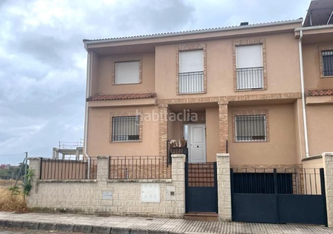 Foto 5beaa64e-4d0c-4ac1-8681-73497abffe71. Casa a La Paz - Las Américas Linares