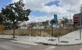 Wohngrundstück  De joan margarit. Terreno en avenida de joan margarit, lucena