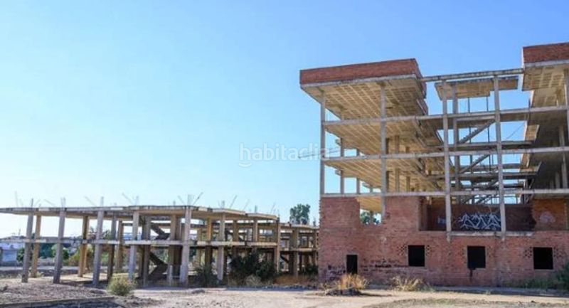 Foto 65629c5f-31e8-4507-97c5-8ec7902e39e5. Edifici a San Gonzalo Linares