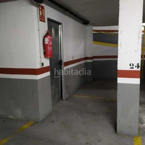 Foto 86e3f3cb-fbc6-46bd-9cbe-5d89b8ac21d6. Aparcament cotxe a Centro Lucena