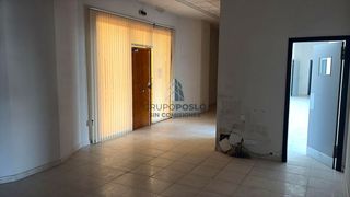 Local Comercial  Avenida de londres. 4 oficinas en avenida londres, andújar, jaén