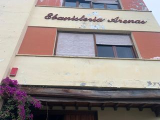 Fabrikhalle  Ingeniero torroja y miret. Nave industrial en poligono de la torrecilla