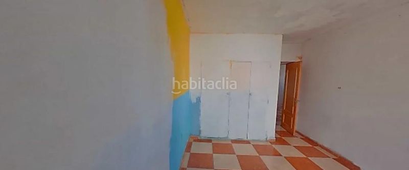 Foto f3e78f5b-e9d2-4e20-af16-40f2c8aab126. Casa a Miajadas