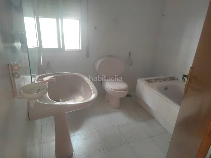 Foto dce5c8d0-2d8b-4da8-99b0-53bbb648de21. Casa a Torredelcampo