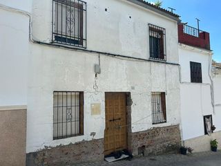 Haus  Virgen del rosario. Casa en calle virgen del rosario, espejo, córdoba