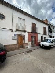 Haus  Enrique herrera. Casa en calle enrique herrera, villafranca de córdoba