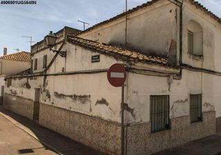 Casa  Teresa casas. Casa en calle teresa casas, montilla, córdoba