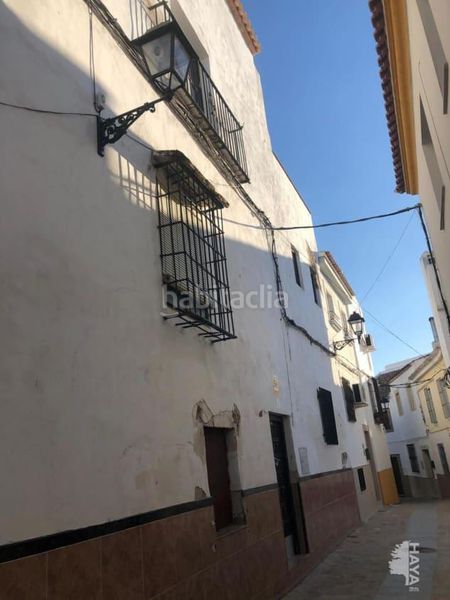 Foto c746bf97-ab30-46dc-9fae-c00c4a90f455. Casa a Baena