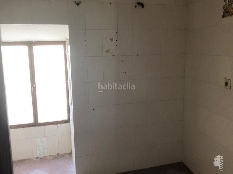 Foto d66f912a-912c-4c19-ad97-9d41bbe895d3. Casa a Baena
