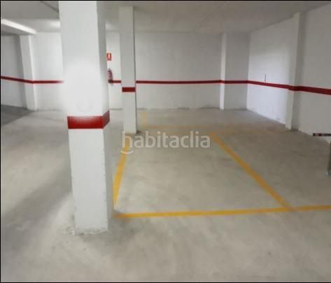 Foto e125bbcb-3c5b-4691-bc62-eae7a11a74c8. Aparcament cotxe a Cabra