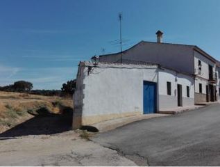 Casa  Cuarteles. Casa en calle cuarteles, fuente obejuna córdoba