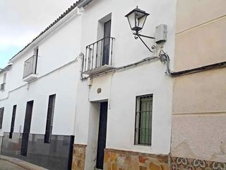Casa  Calle pozuelos. Casa en calle pozuelos, fuente obejuna, córdoba