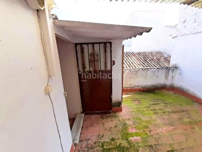 Foto 85cec658-45d4-45a4-b47e-dd4042f9df1c. Casa a Baena