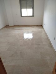 Planta baixa  Calle oceanía. Piso en calle oceanía, la carlota, córdoba