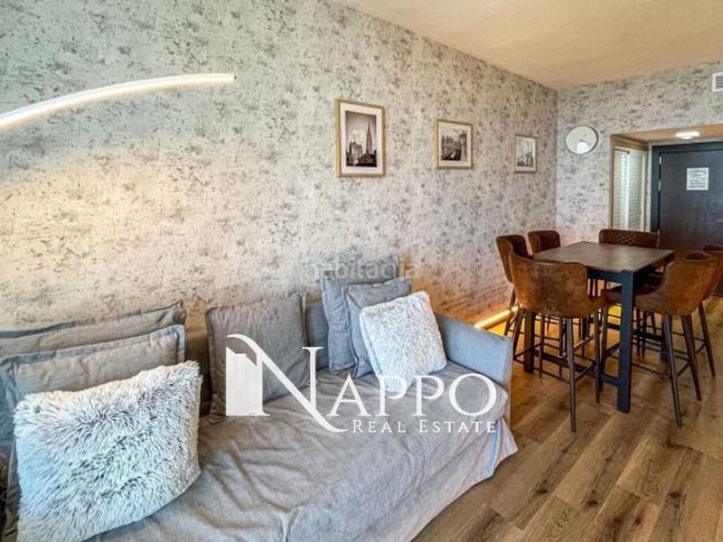 Foto 67736c3b-1a25-46b0-a222-e1b466f43d6e. Alquiler piso espectacular apartamento recién reformado con altas calidades en Magaluf en Calvià