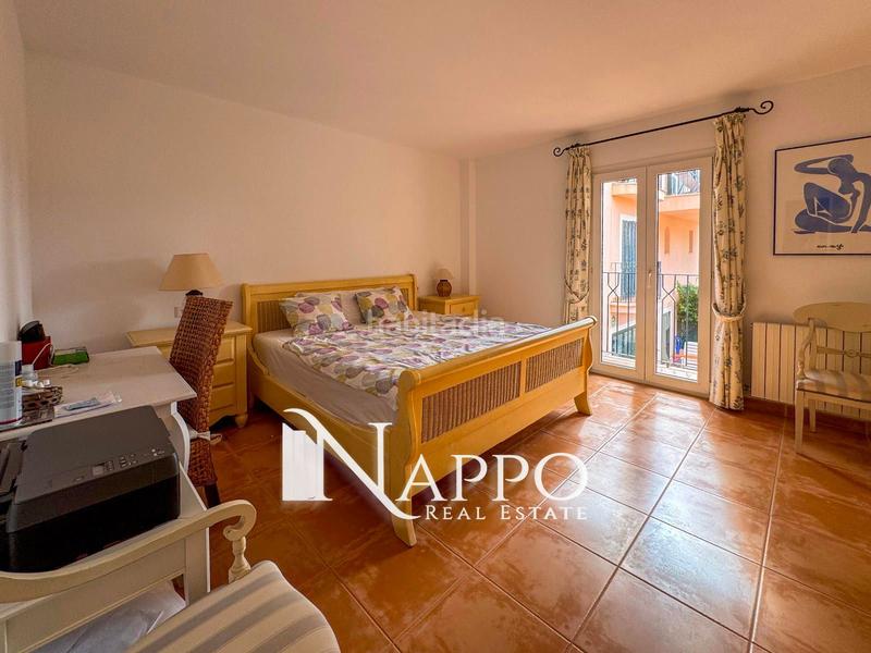 Foto 6cbd2155-a54d-46e4-a9cf-63820cefc3c1. Dúplex amb calefacció aparcament piscina a Portals Nous Calvià