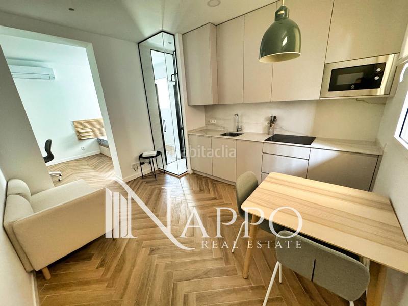 Foto e1ba515a-1faf-43fb-912e-9b3241204252. Alquiler piso  con encanto y estilo en pleno corazón en Madrid