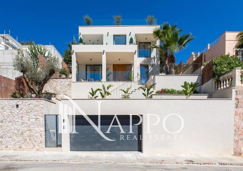 Foto 14763c6a-673c-445d-9d11-63134a803025. Chalet fantástica villa con vistas en santa ponsa en Calvià