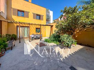Casa  Soló. Exclusiva vivienda en son espanyolet con terrazas, jardín y vist