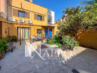 Casa  Soló. Exclusiva vivienda en son espanyolet con terrazas, jardín y vist