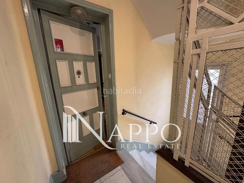 Foto f62549fe-ef96-4c92-9d3f-c3ea82a35881. Flat with heating in Gaztambide Madrid