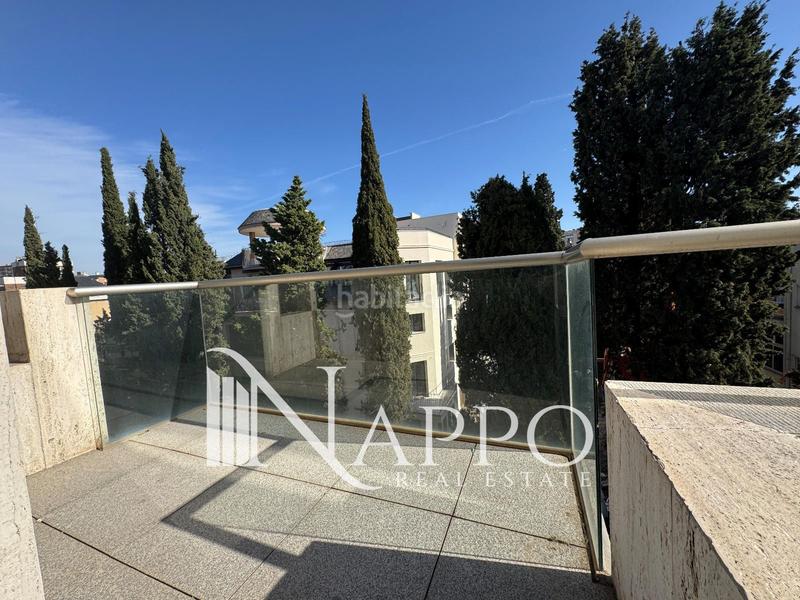 Foto 1e262137-9108-465b-9700-108caeac3029. Location attique avec chauffage parking piscine dans Madrid