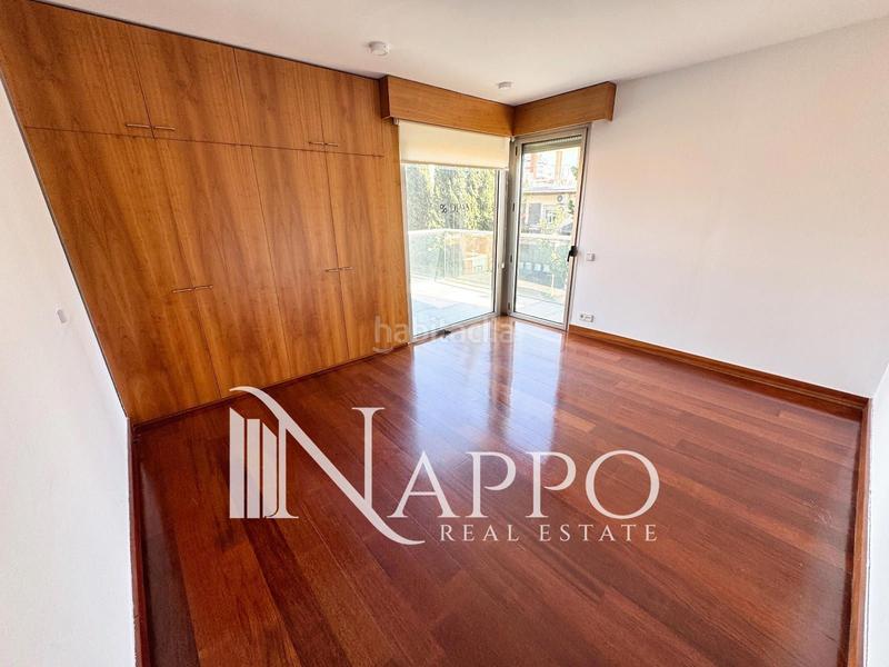 Foto 3d896307-c4fc-4769-ab8d-ddf3362700a6. Location attique avec chauffage parking piscine dans Madrid