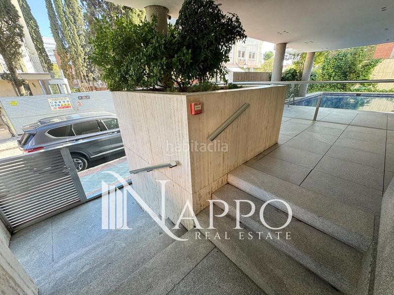 Foto 6d78e8e4-c98b-45e5-b71d-8c4b4f348148. Location attique avec chauffage parking piscine dans Madrid