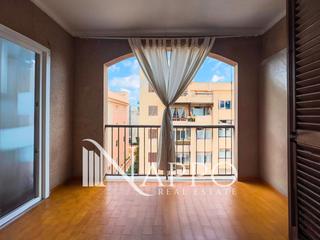 Pis a Cala Millor. Amplio piso de 4 dormitorios con terrazas y cercano al mar en ca