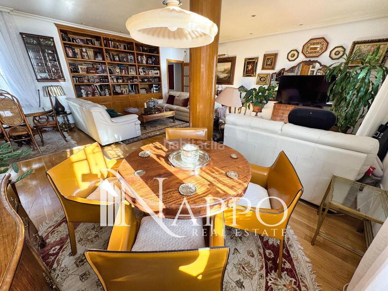 Foto 1a15a772-bff2-4305-948c-e7b4aa1d9a02. Penthouse with heating in Gaztambide Madrid