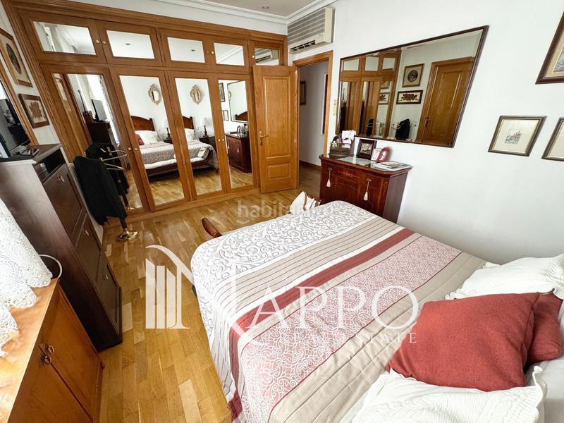 Foto 35b44585-22bd-46e4-9e88-c4ac550819bc. Penthouse with heating in Gaztambide Madrid