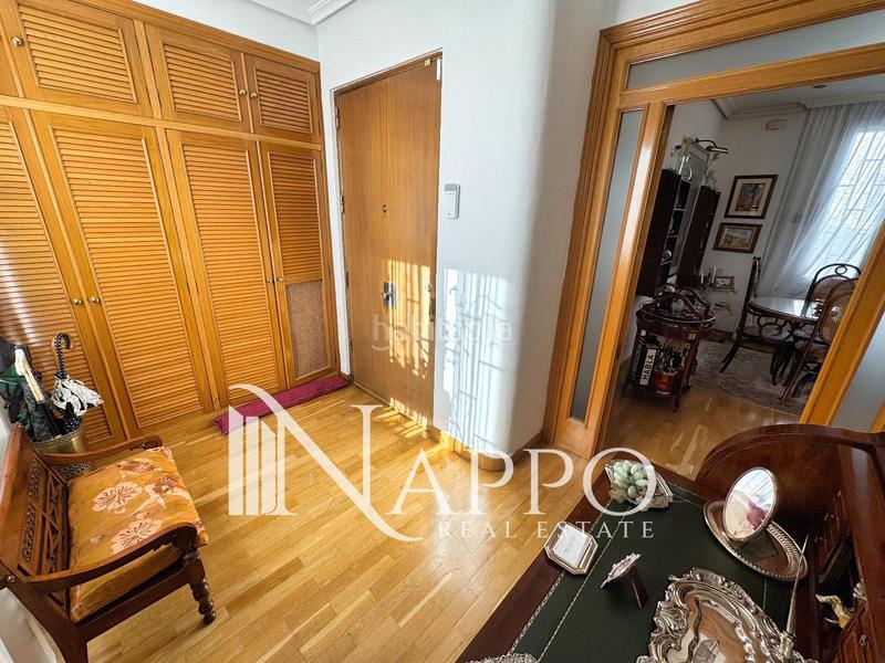 Foto 5ad8b6ca-70ef-4cf2-9692-60b63972acec. Penthouse with heating in Gaztambide Madrid