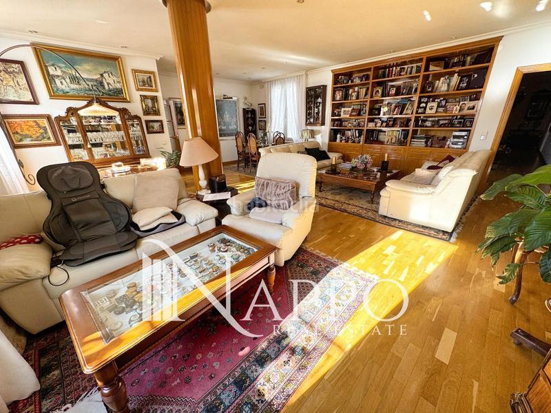 Foto 60002ca9-bd19-4f6d-b57a-f68bab527228. Penthouse with heating in Gaztambide Madrid