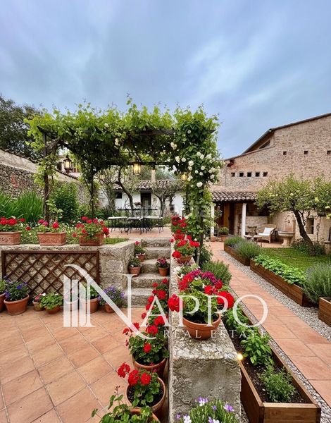 Foto bbf17afb-c3e5-4649-ab13-3d3155dd56c9. Casa adossada a Sóller